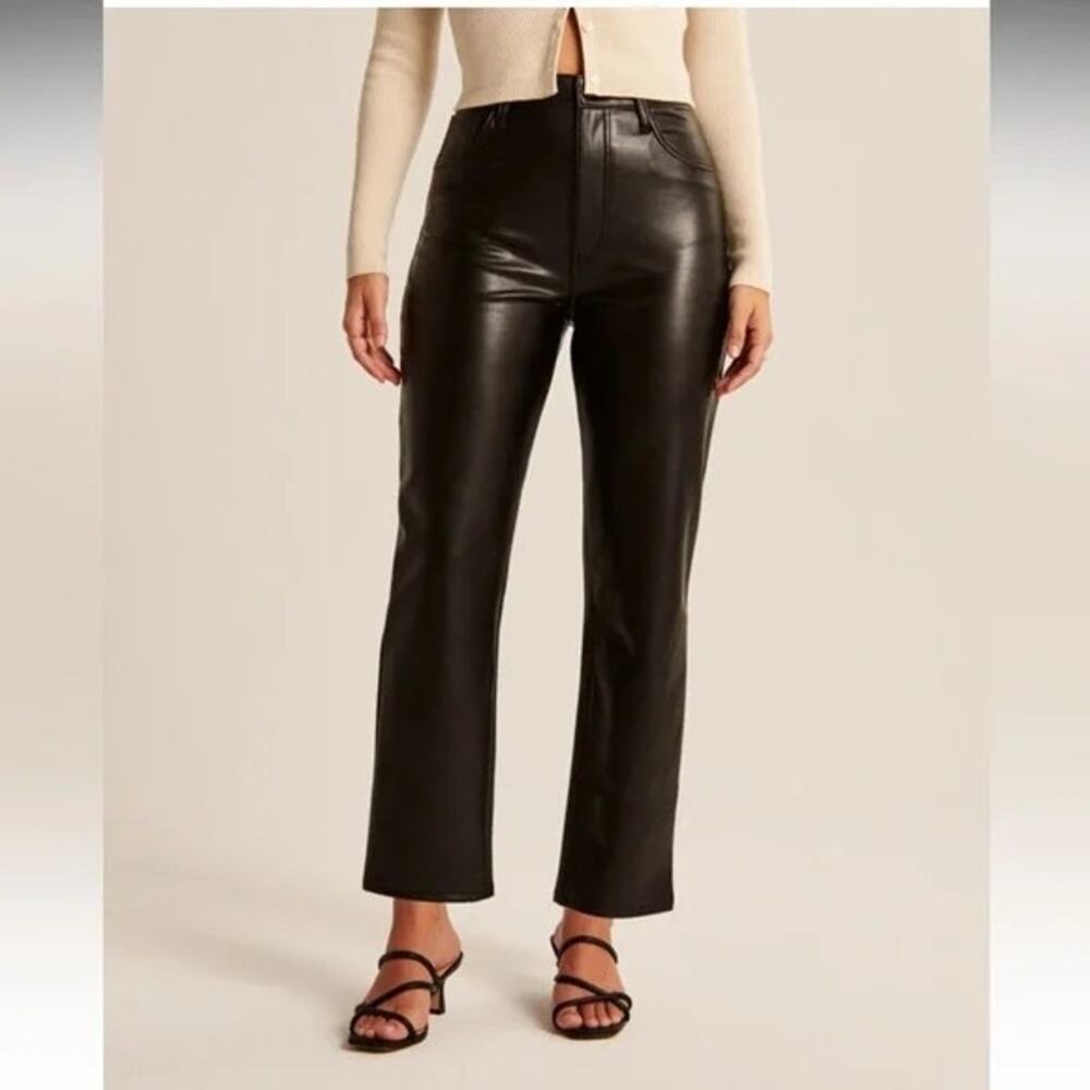 Abercrombie & Fitch Ankle Straight High Rise Leather Pants 4 Short Black Edgy
